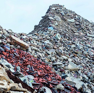 Nachhaltig: Aus Bauschutt und Betonteilen entstehen neue Baustoffe., © Recycling & Baustoffe Hellerwald GmbH